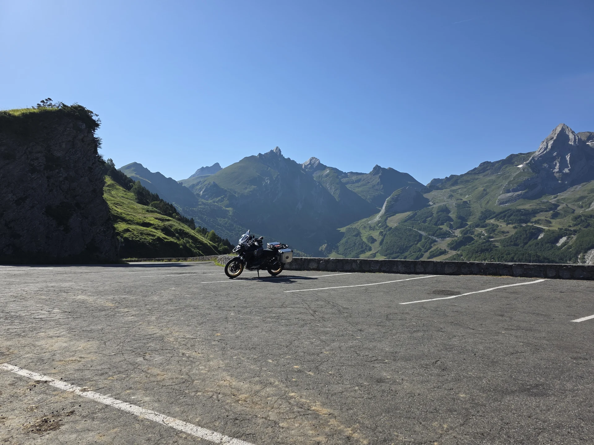 4004 Kilometer, 13 Tage, 6 Länder – meine bisher größte Motorradreise!